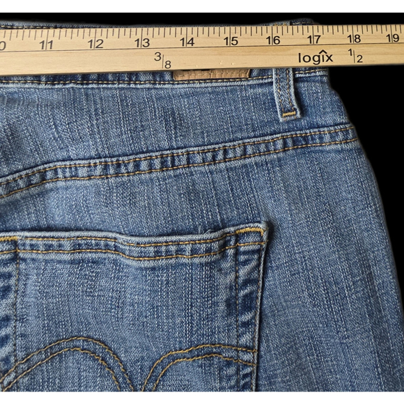 Levi’s 580 Bootcut Jeans Women’s 18W Short Blue Stretch Denim Plus Size - Picture 7 of 12